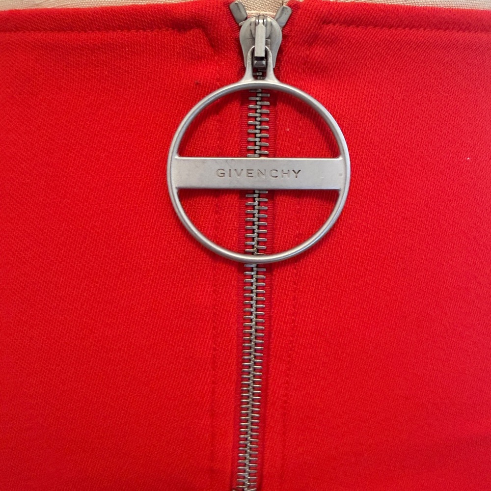 Givenchy Pleated Skirt with Zipper Detail - Picture 2 of 6